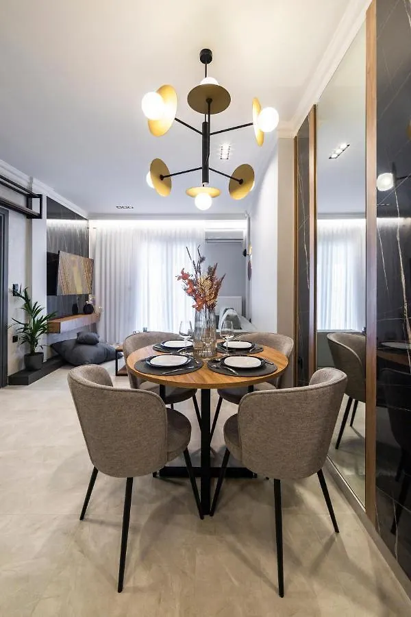 Apartmán Ares Penthouse Soluň Řecko